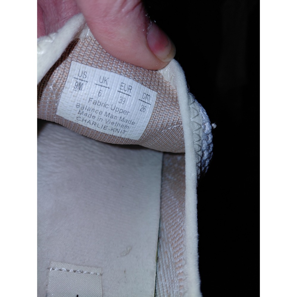 Charlie Knit Women's Fabric Upper Sneakers Slip On Comfort Shoes Size 9 - Picture 2 of 8